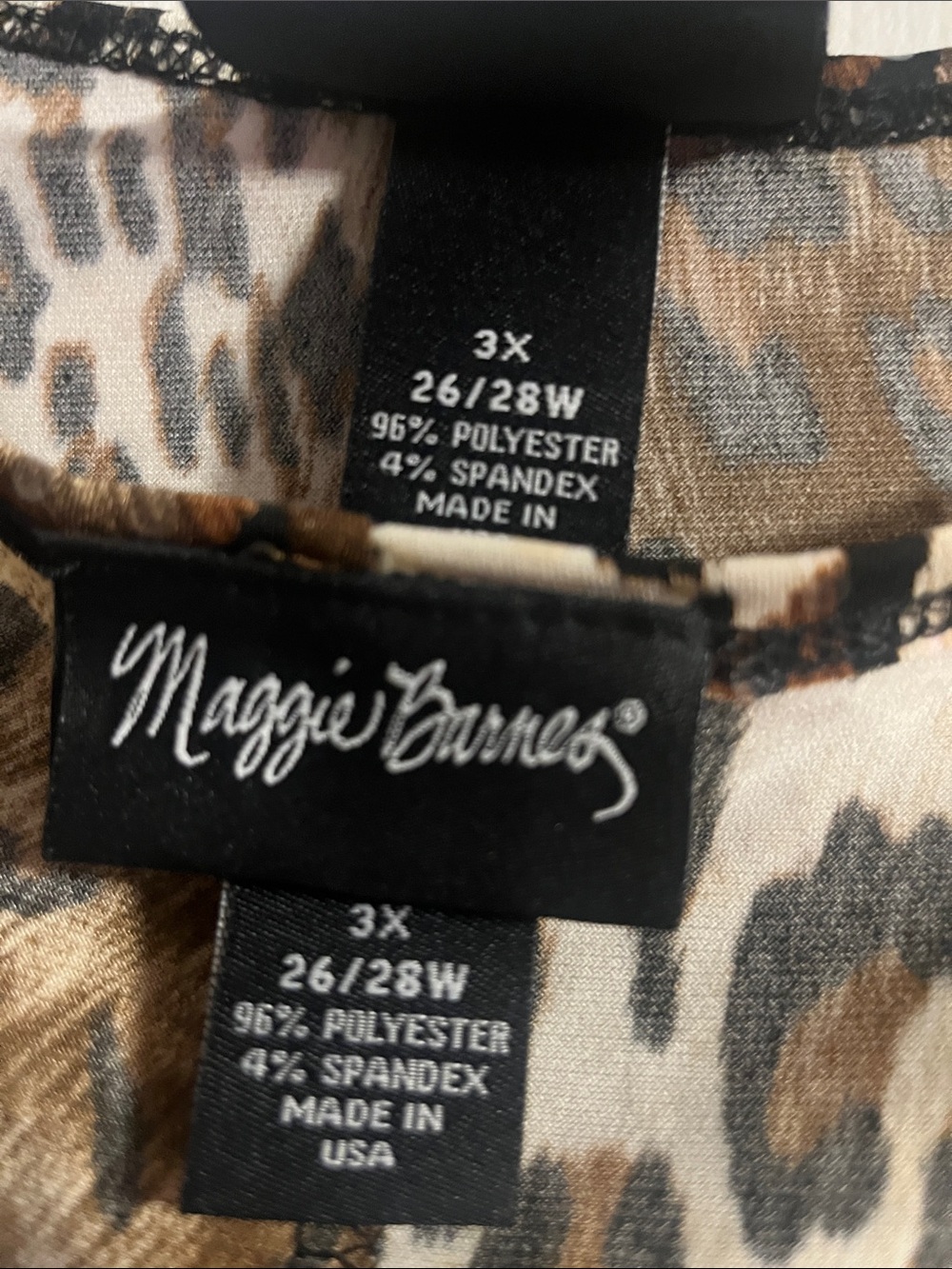 Maggie Barnes Leopard Print Set - 2 pc open cardigan w/ matching unattached tank - Picture 5 of 6